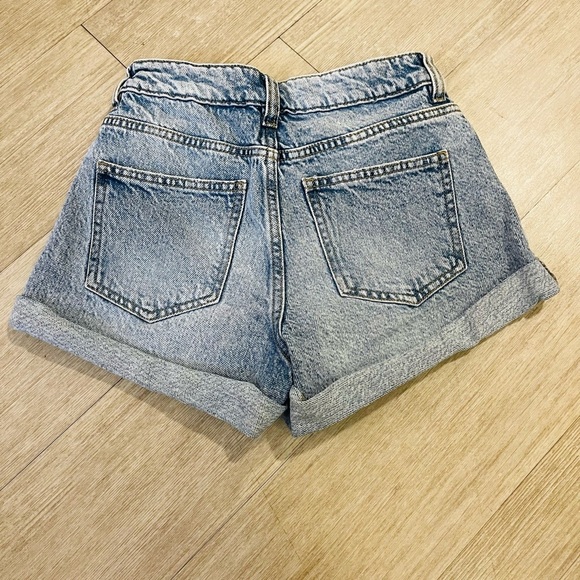 PacSun Blue Jean Mom Short High-Waisted Vintage Style - Picture 6 of 8